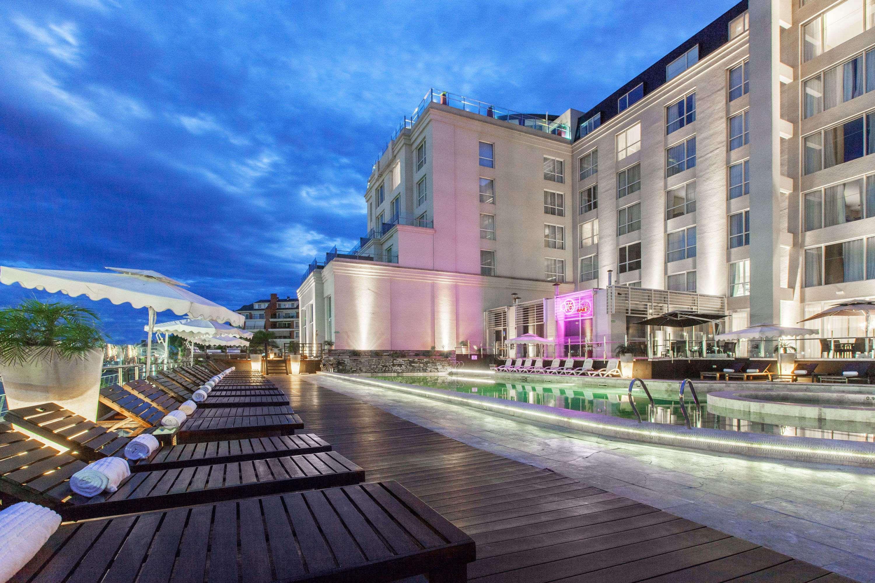 فندق ويندهام نورديلتا تيغر - بوينس آيرس تيغري المظهر الخارجي الصورة The hotel's rooftop pool